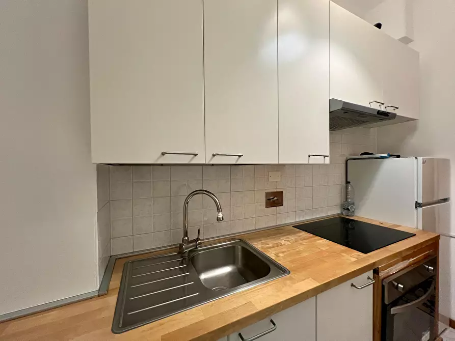 Immagine 9 di Camera in affitto  in Via Toscana a Bologna