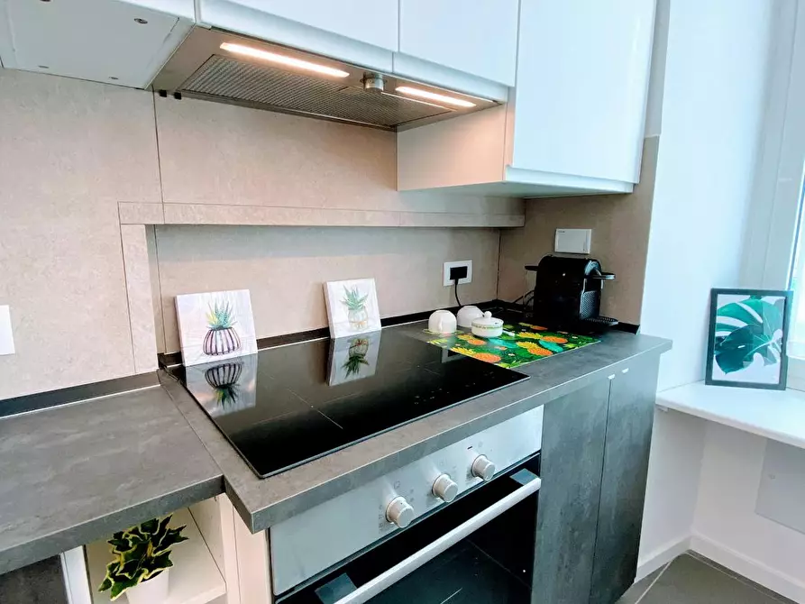 Immagine 3 di Appartamento in affitto  in Via dei Campani a Roma