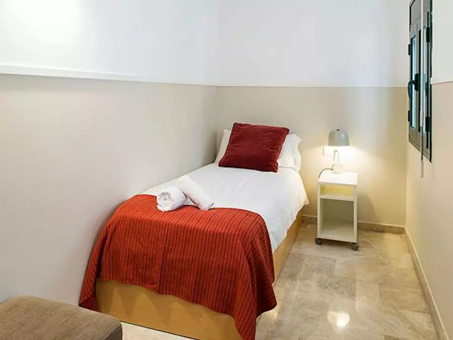 Immagine 10 di Appartamento in affitto  in Carrer de la Mercè a Barcelona