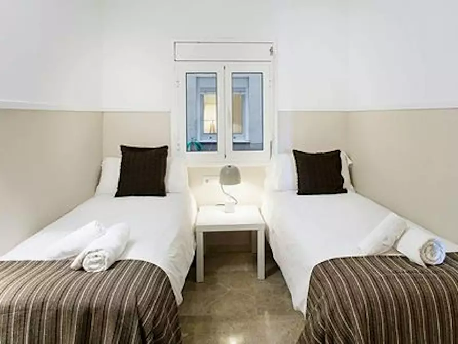 Immagine 8 di Appartamento in affitto  in Carrer de la Mercè a Barcelona