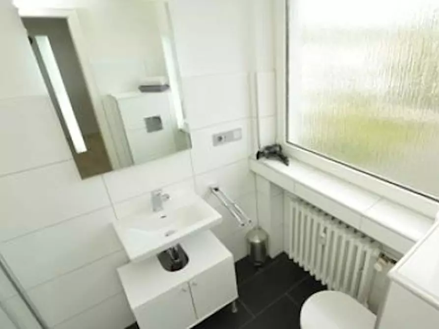 Immagine 3 di Appartamento in affitto  in Kaiserstraße a Düsseldorf