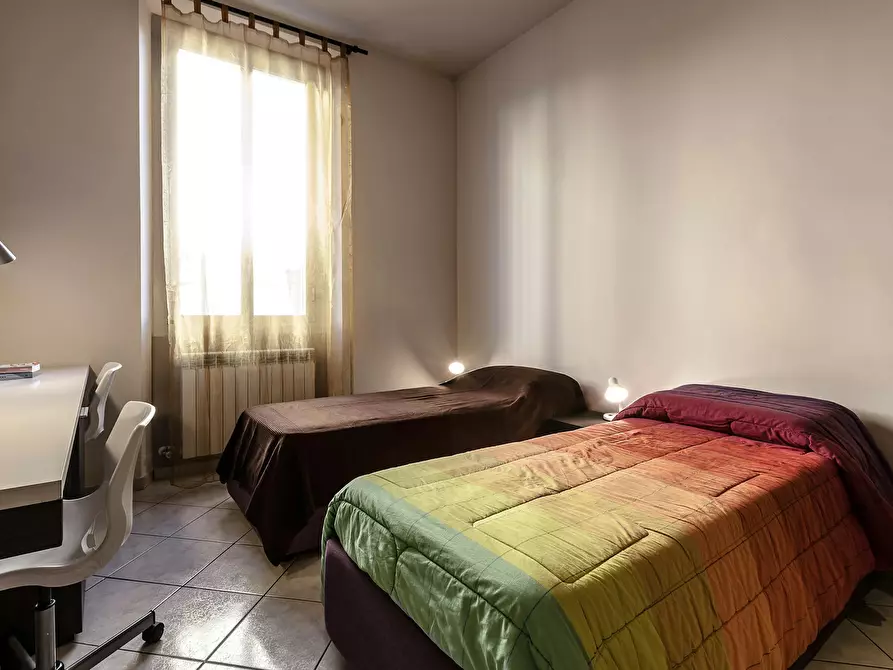 Immagine 2 di Camera condivisa in affitto  in Via Don Giuseppe Andreoli a Milano