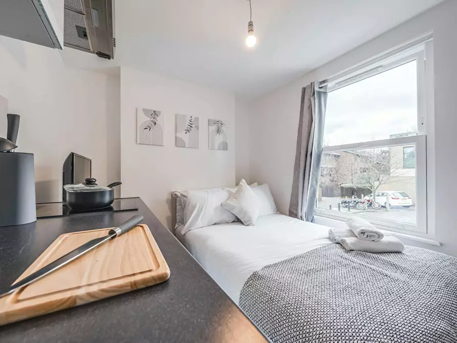 Immagine 4 di Casa indipendente in affitto  in Denmark Hill a Camberwell