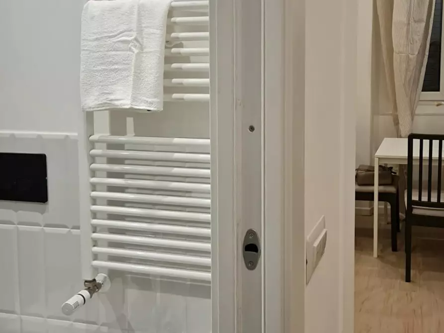 Immagine 8 di Appartamento in affitto  in Viale Monza a Milano