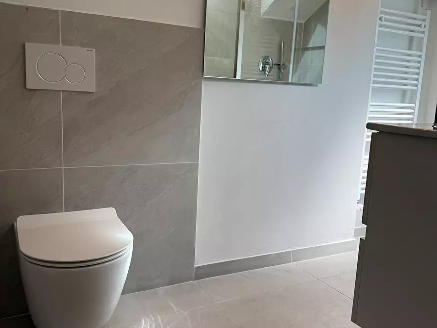 Immagine 10 di Appartamento in affitto  in Strada Val Salice a Torino