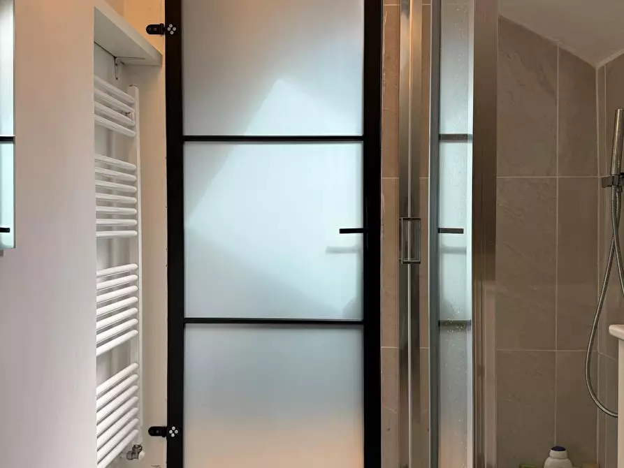 Immagine 9 di Appartamento in affitto  in Strada Val Salice a Torino