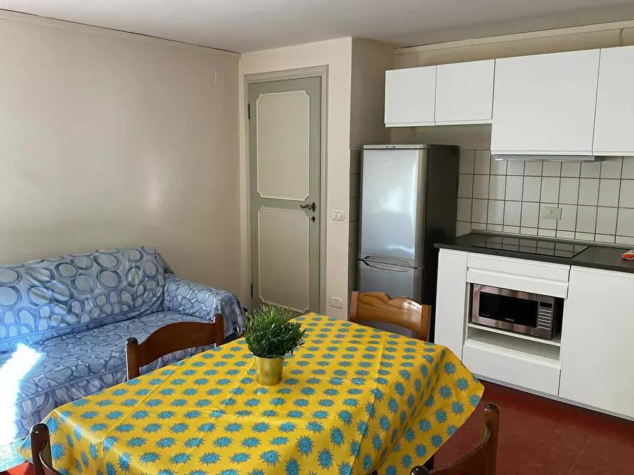 Immagine 1 di Appartamento in affitto  in Borgo Santi Apostoli a Firenze