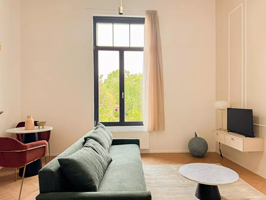Immagine 2 di Appartamento in affitto  in Rue Xavier De Bue a Uccle