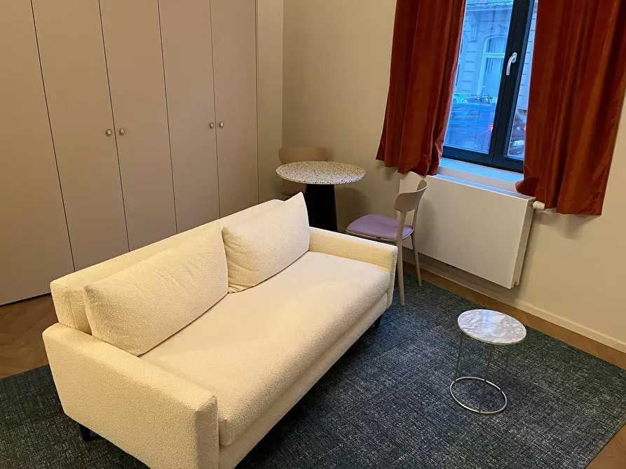 Immagine 9 di Appartamento in affitto  in Rue Xavier De Bue a Uccle