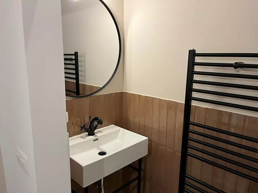 Immagine 3 di Appartamento in affitto  in Rue Xavier De Bue a Uccle