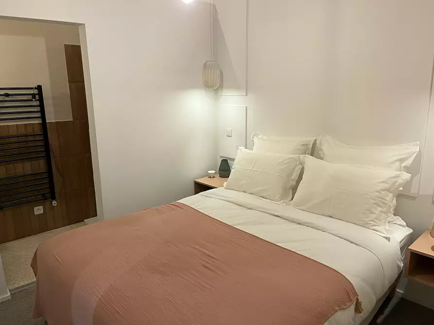 Immagine 2 di Appartamento in affitto  in Rue Xavier De Bue a Uccle