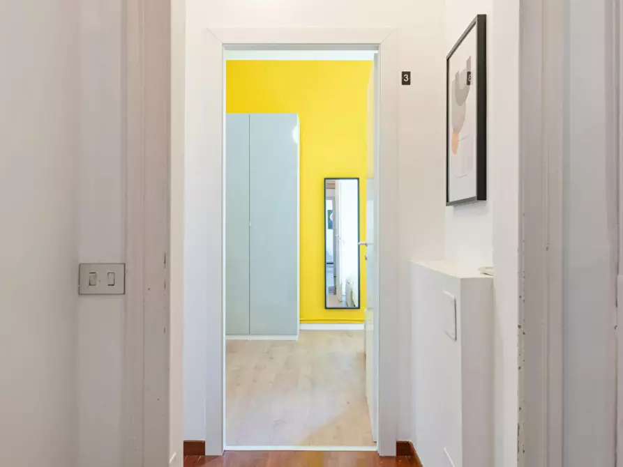 Immagine 5 di Camera in affitto  in Via Laurana a Milano