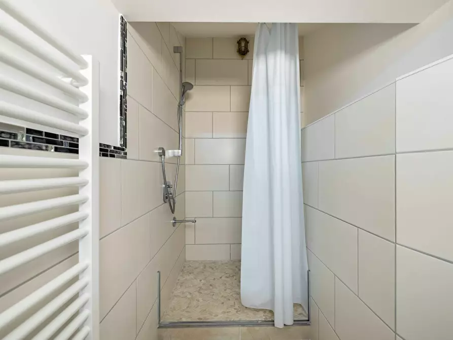 Immagine 2 di Camera in affitto  in Edelweißstraße a München