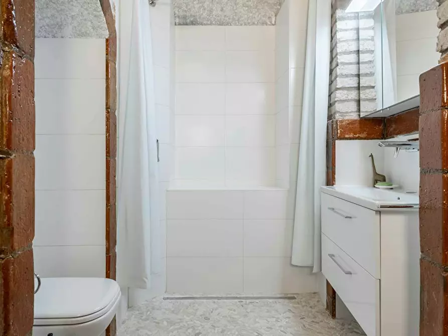 Immagine 5 di Camera in affitto  in Edelweißstraße a München