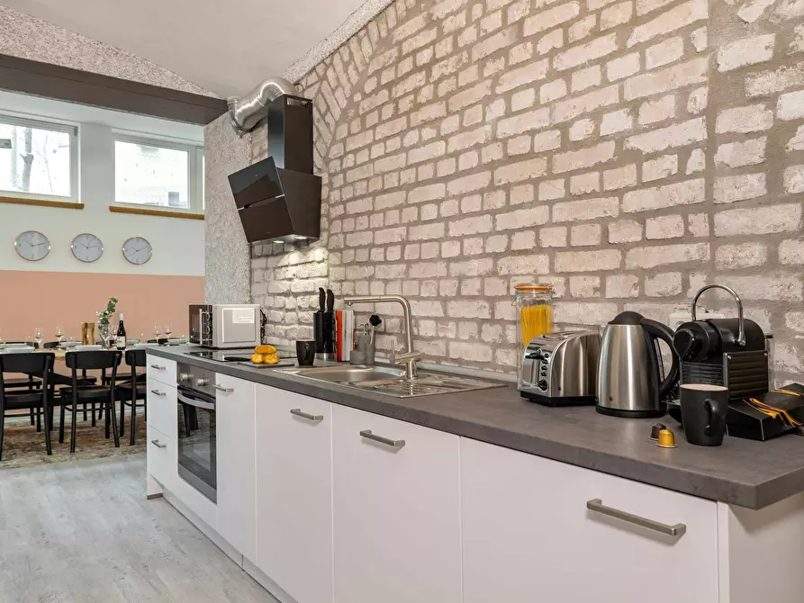 Immagine 6 di Camera in affitto  in Edelweißstraße a München