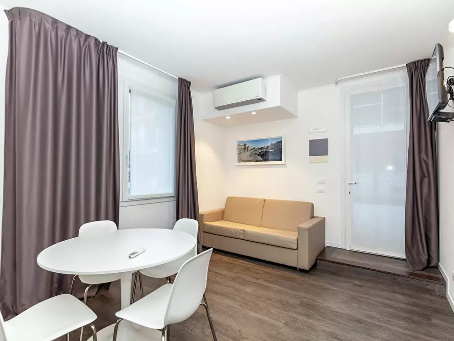 Immagine 2 di Appartamento in affitto  in Via Giovanni Cagliero a Milano