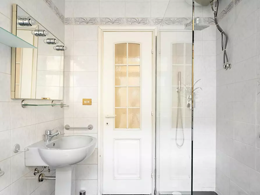 Immagine 8 di Appartamento in affitto  in Via Cerva a Milano