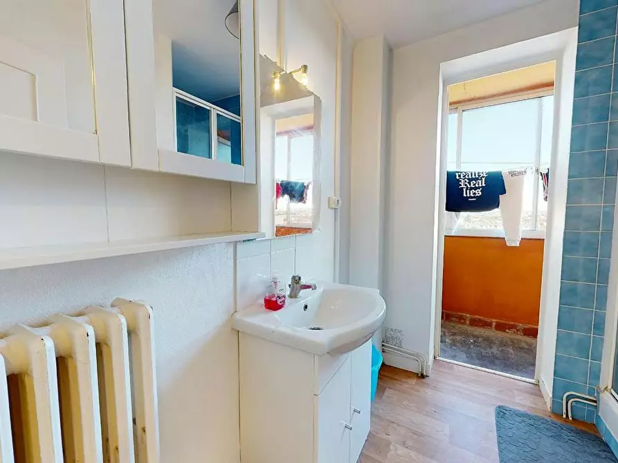 Immagine 10 di Camera in affitto  in Avenue des Mazades a Toulouse