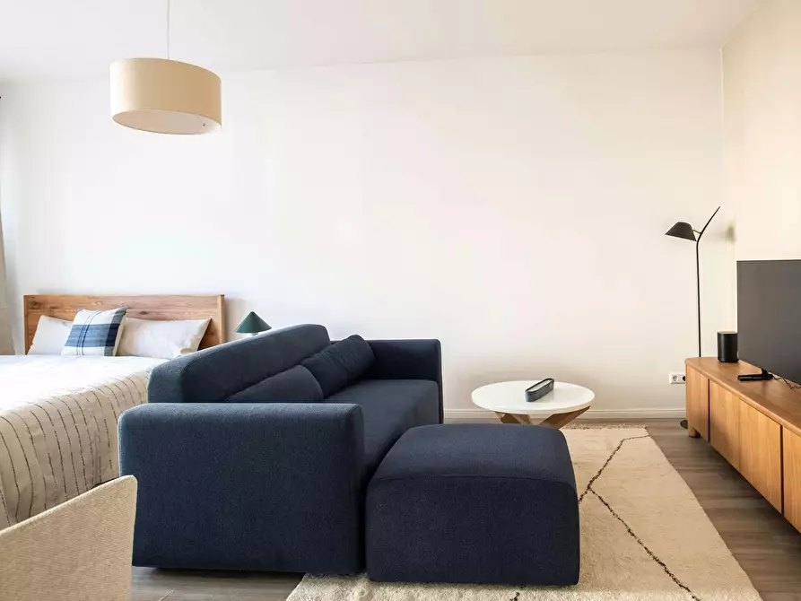 Immagine 2 di Appartamento in affitto  in Uhlandstraße a Berlin