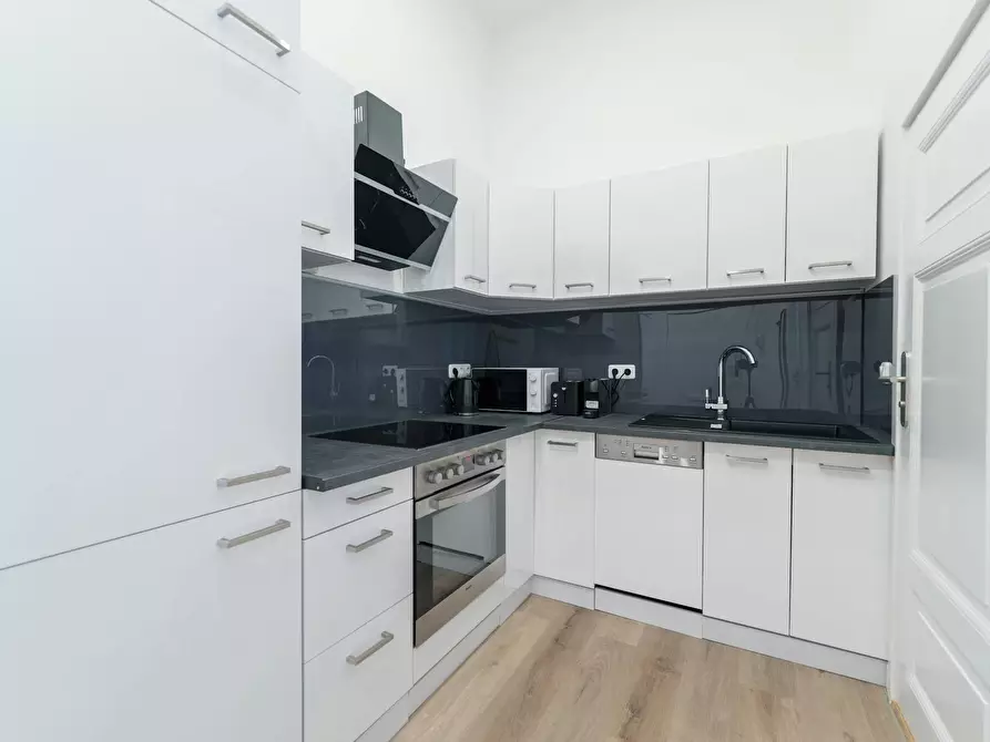 Immagine 9 di Appartamento in affitto  in Rankestraße a Berlin