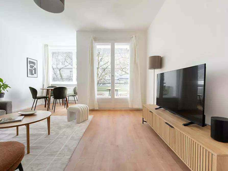 Immagine 2 di Appartamento in affitto  in Nestorstraße a Berlin