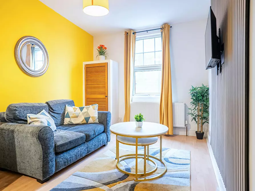 Immagine 2 di Appartamento in affitto  in Hornsey Road a Islington