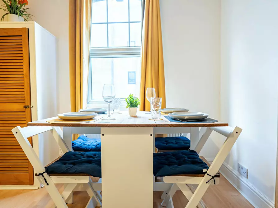 Immagine 7 di Appartamento in affitto  in Hornsey Road a Islington