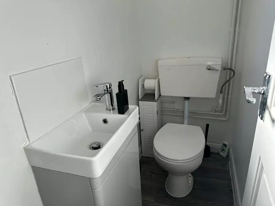 Immagine 3 di Casa indipendente in affitto  in Fernleigh Drive a Manchester
