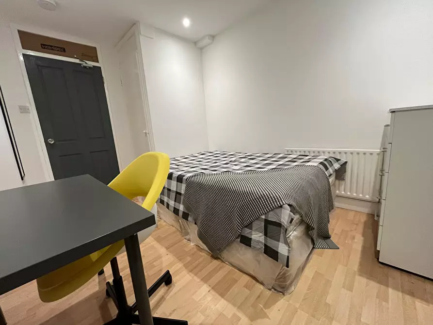 Immagine 3 di Camera condivisa in affitto  in Minerva Close a Lambeth