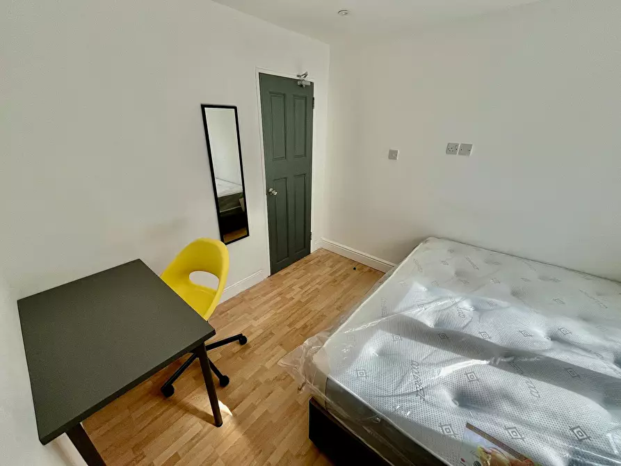 Immagine 2 di Camera condivisa in affitto  in Minerva Close a Lambeth