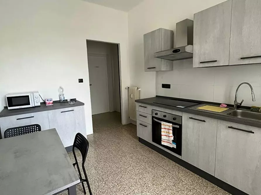 Immagine 7 di Camera in affitto  in Via Carlo Capelli a Torino