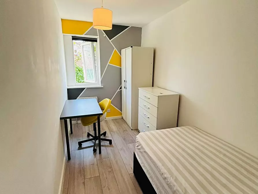 Immagine 6 di Camera condivisa in affitto  in Minerva Close a Lambeth