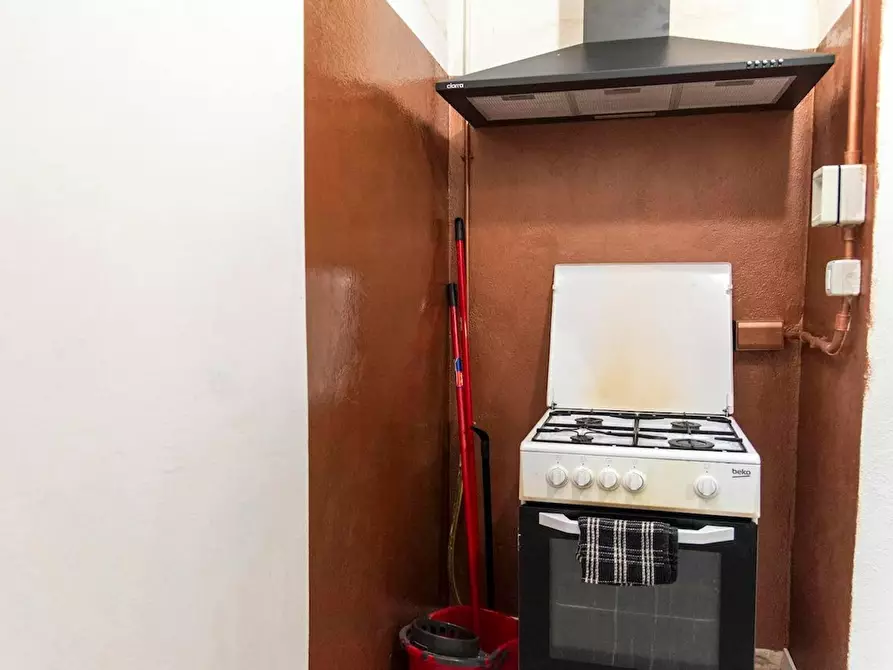 Immagine 8 di Camera in affitto  in Via Napoleone III a Roma