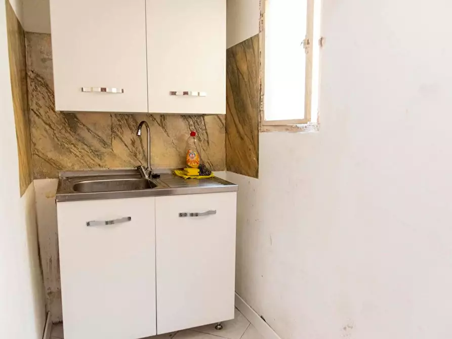 Immagine 5 di Camera in affitto  in Via Napoleone III a Roma