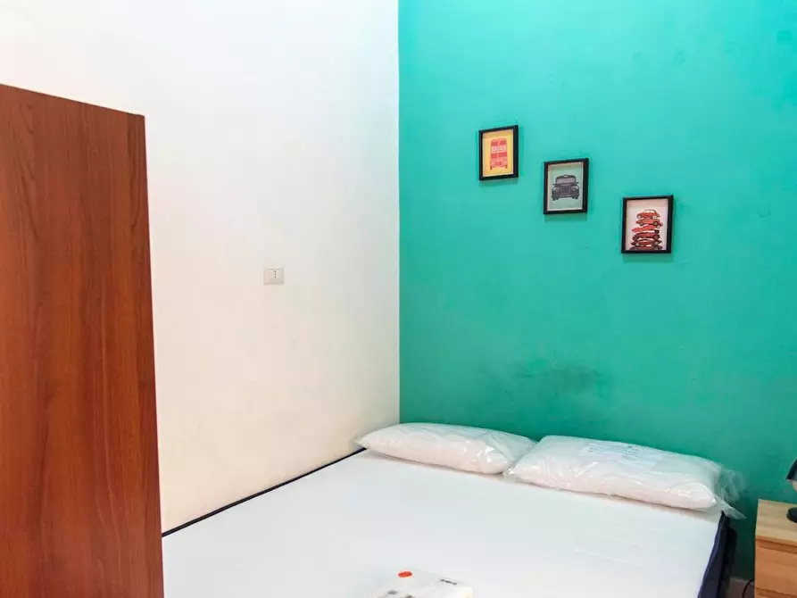 Immagine 1 di Camera in affitto  in Via Napoleone III a Roma