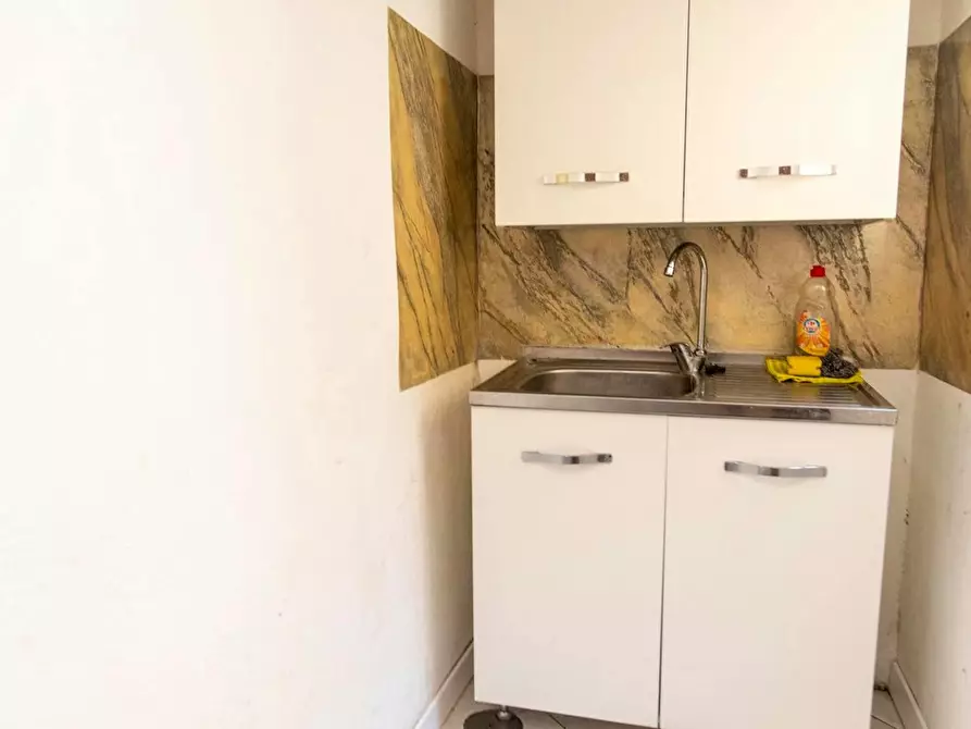 Immagine 6 di Camera in affitto  in Via Napoleone III a Roma