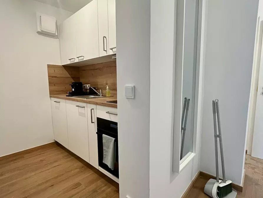 Immagine 6 di Camera in affitto  in Bauseweinallee a München