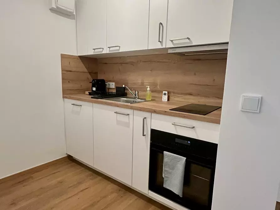 Immagine 3 di Camera in affitto  in Bauseweinallee a München
