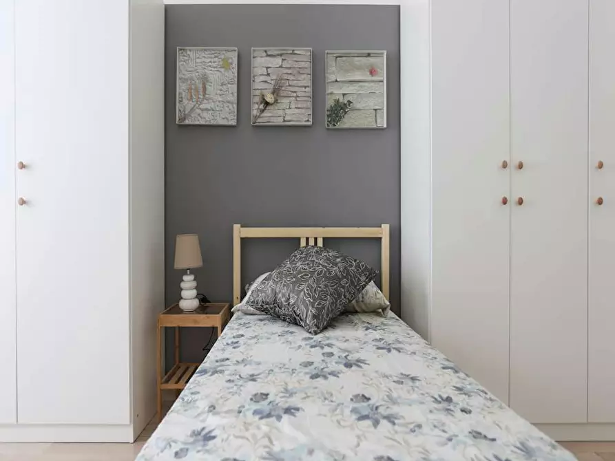 Immagine 5 di Camera in affitto  in Viale Romagna a Milano