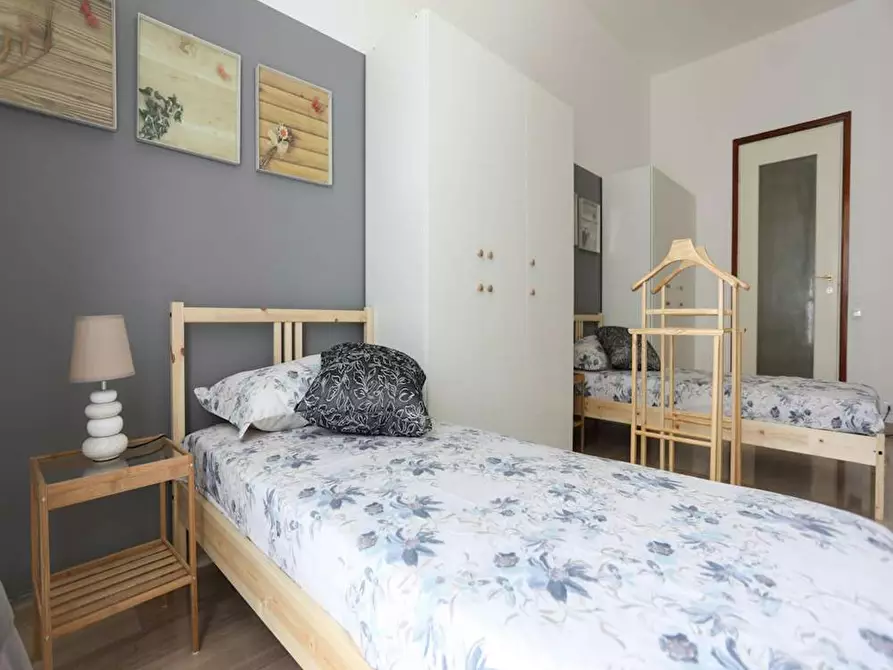 Immagine 4 di Camera in affitto  in Viale Romagna a Milano