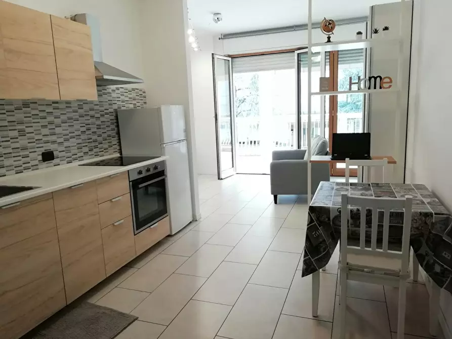 Immagine 4 di Appartamento in affitto  in Via Carlo Valvassori Peroni a Milano