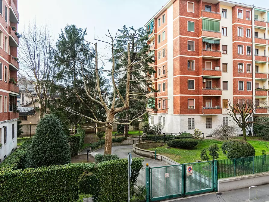 Immagine 5 di Appartamento in affitto  in Via Val Passiria a Milano