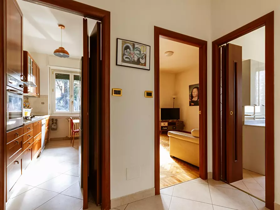 Immagine 8 di Appartamento in affitto  in Via Val Passiria a Milano