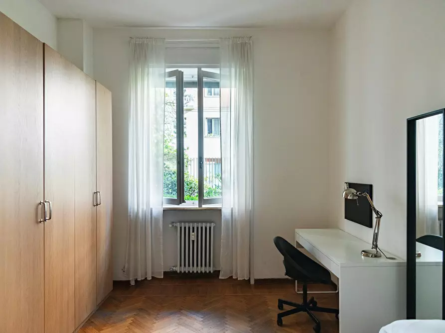 Immagine 1 di Appartamento in affitto  in Viale Coni Zugna a Milano