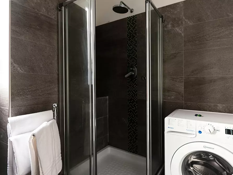 Immagine 5 di Appartamento in affitto  in Viale Coni Zugna a Milano