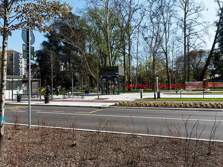 Immagine 8 di Appartamento in affitto  in Viale Coni Zugna a Milano