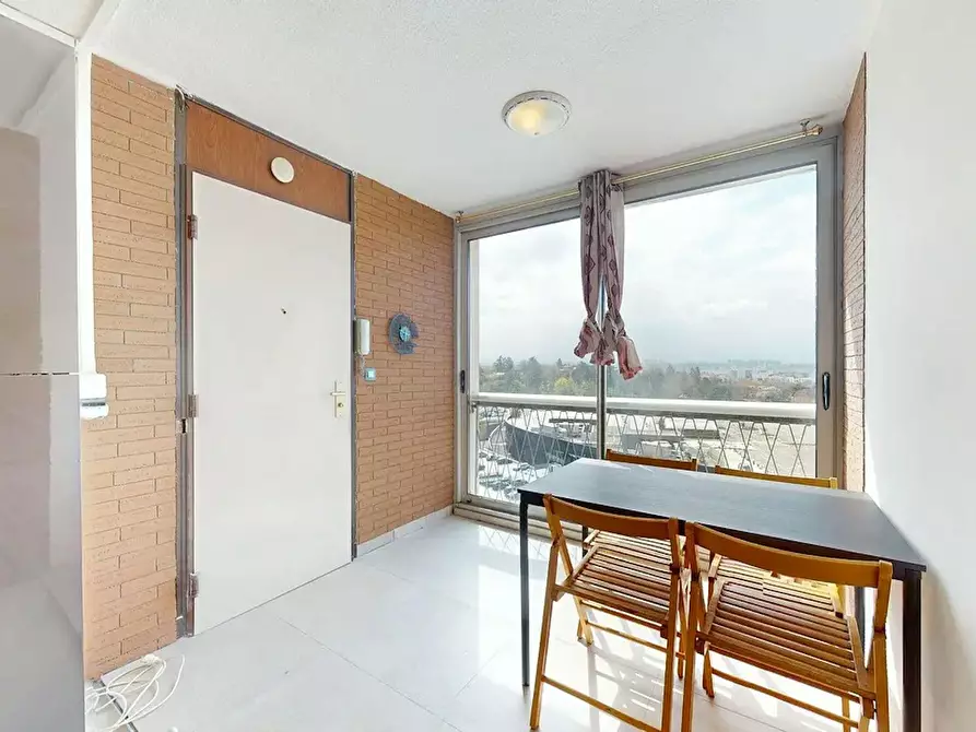 Immagine 8 di Camera in affitto  in Rue Edouard Branly a Bron