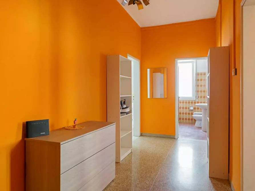 Immagine 6 di Camera in affitto  in Via Pasubio a Bologna