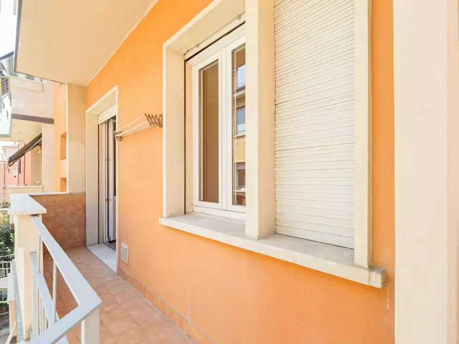 Immagine 5 di Camera in affitto  in Via Pasubio a Bologna