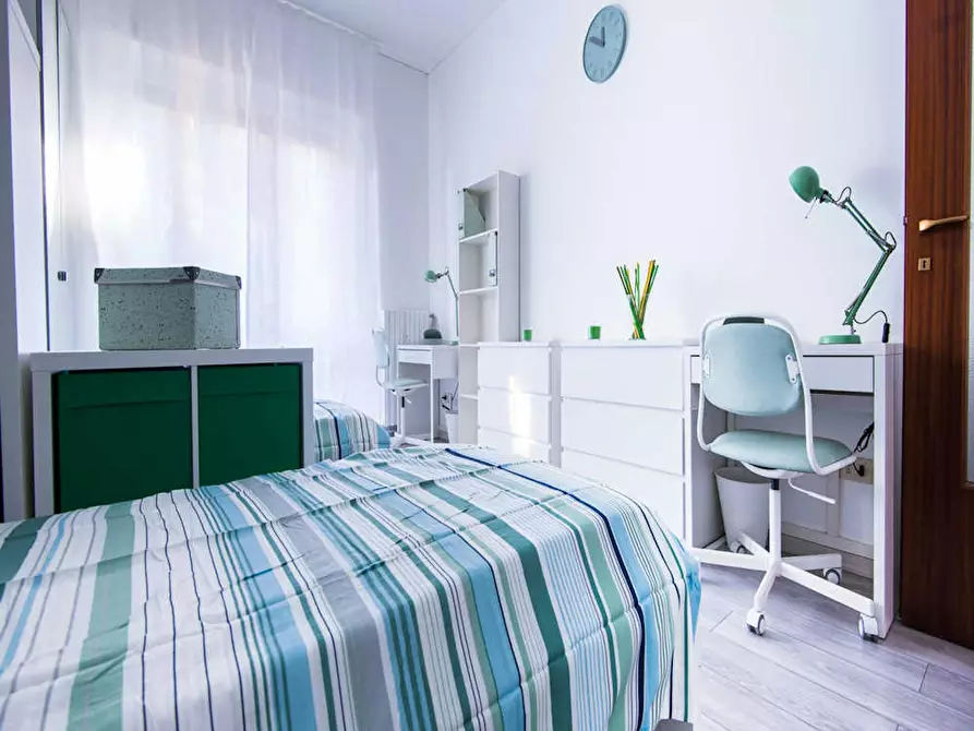 Immagine 7 di Camera in affitto  in Via Giovanni Boccaccio a Sesto San Giovanni